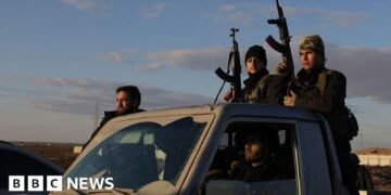 Kurdish-Led Forces Rapidly Withdraw, Transforming Sharaa's Landscape in Syria