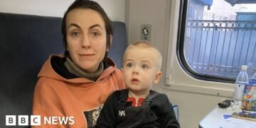 Kyiv Appeals for Aid Amid Ongoing Russian Strikes and Winter Challenges