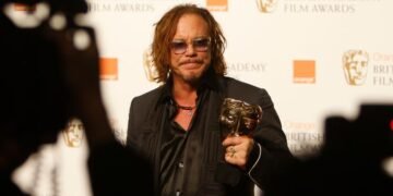 Mickey Rourke Clarifies He Did Not Initiate $100k Eviction Fundraiser