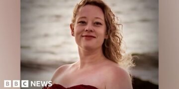 Minneapolis Incident: Woman Fatally Shot by ICE Identified