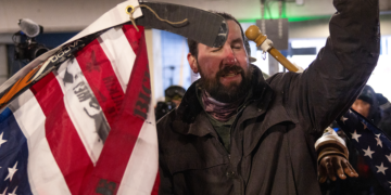 Minneapolis Protests Against ICE Turn Violent; Man Allegedly Assaulted with Flagpole