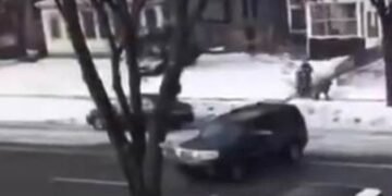 Minneapolis Sees Clashes Following Second ICE Shooting This Week