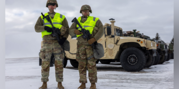 Minnesota National Guard to Wear Yellow Vests During Potential ICE Protests