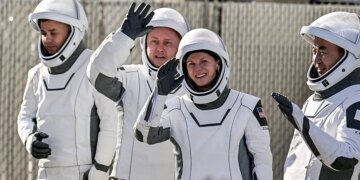 NASA Administrator Jared Isaacman Returns Crew Early from Space Station