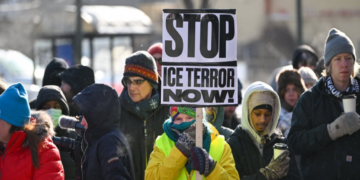 NRA and US Gun Activists Challenge Trump Officials Over Minneapolis Shooting