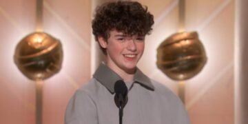 Paramount Skydance Initiates Hostile Bid for Warner Bros Discovery Amid Legal Action