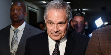 Philadelphia DA Larry Krasner Promises to Pursue ICE Agents in City