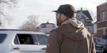 Prosecutor Clarifies Decision Not to Charge Pretti for Spitting at Federal Agents