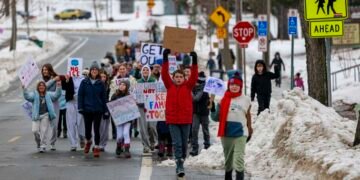 Protests Erupt Following Fatal ICE Shooting in Minneapolis