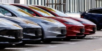 Tesla Cedes Position as Top Electric Vehicle Maker to BYD in Market Shift