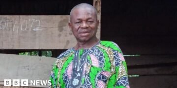 Tributes Paid to Celebrated Yoruba Wood Carver from Nigeria