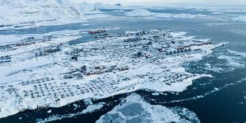 Trump Asserts US Will Proceed with Greenland Plans Regardless of Response