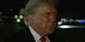 Trump's Stark Remarks on Greenland; Comments on Starmer's Aggressive Tactics