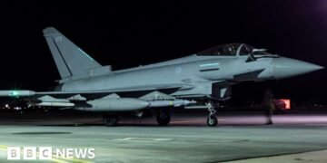 UK and France Target IS Arms Dump in Syria with Coordinated Air Strikes
