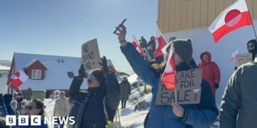 US Explores Options for Greenland Acquisition, Including Military Considerations