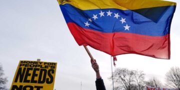 U.S. Officials Express Opposition to Trump's Stance on Venezuela Intervention