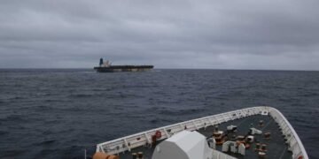 U.S. Seizes Russian-Flagged Oil Tanker Linked to Venezuela’s Oil Trade