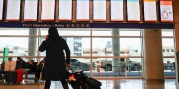 Winter Storm Disrupts Over 15,000 Flights Across the US