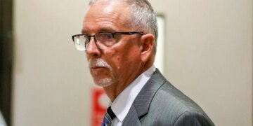 California Court Reverses Conviction of Ex-UCLA Gynaecologist