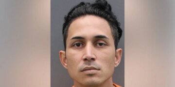 Florida Lyft Driver Faces Battery Charges After Alleged Strangulation of Passenger