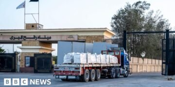 Rafah Border Crossing between Gaza and Egypt Reopens Amid Ongoing Tensions