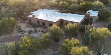 Savannah Guthrie Appeals for Mother's Return, Offering 'We Will Pay' in Video