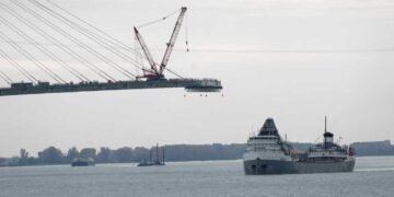 Trump Threatens to Delay Opening of New Detroit-Canada Bridge Project