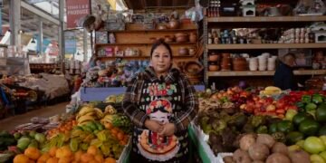 U.S. Intervention in Venezuela Sparks Divisions Among Houston Residents